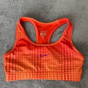 Nike Pro Sports Bra